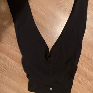 Lululemon crop leggings 19’